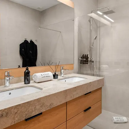 Karat Caldera Villa *